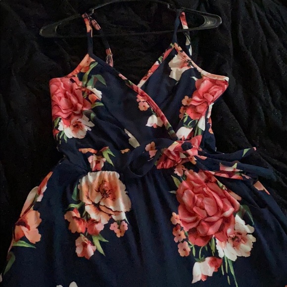 Floral jumpsuit - Picture 3 of 3